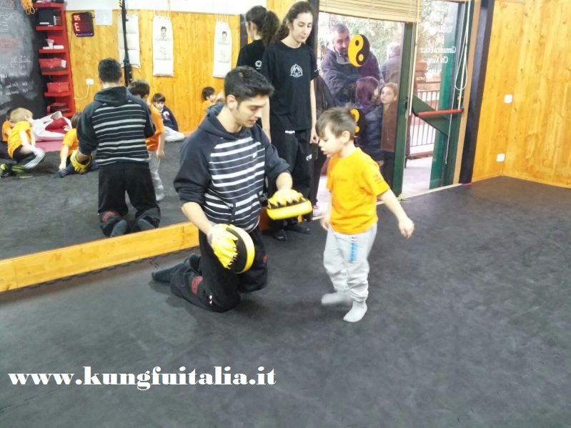 Kung Fu Caserta Italia Kung Fu per bambini, uomini e donne, accademia di arti marziali wing tjun, wing chun, tai chi, mma, muay thai, pilates www.kungfuitalia.it (1)